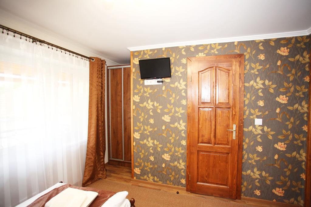 Mirage Hotel Beregovo Habitación foto