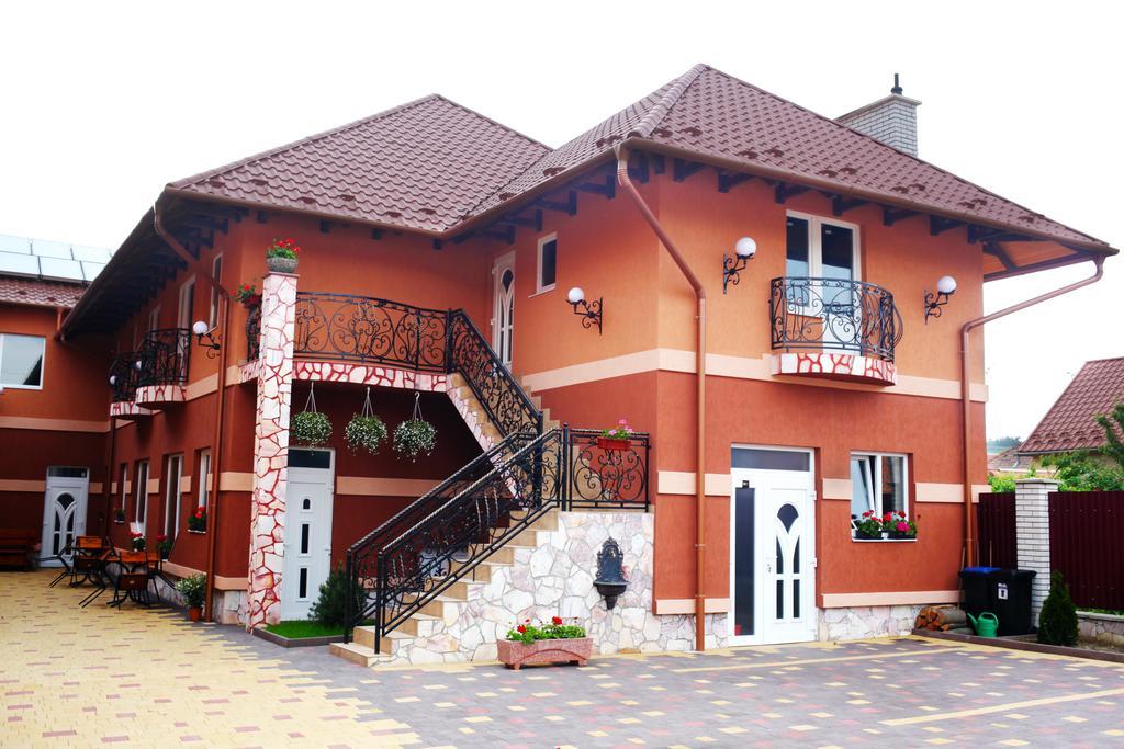 Mirage Hotel Beregovo Exterior foto
